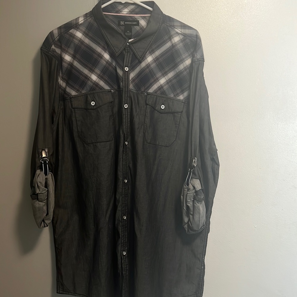 INC international concepts XXL men cuffed sleeves. Good condition look new.